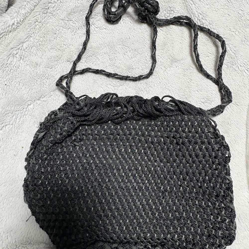 DONNA KARAN New York Sleek Black Crossbody Bag with Textured Design